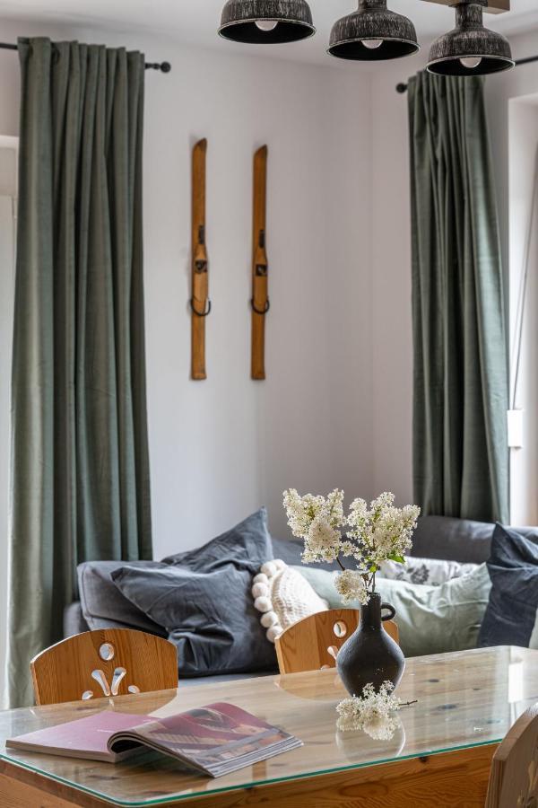 Jedrek Z Sauna, Kominkiem I Tarasem Apartment *